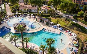 Mediterranee Family Hotel & Spa  5*